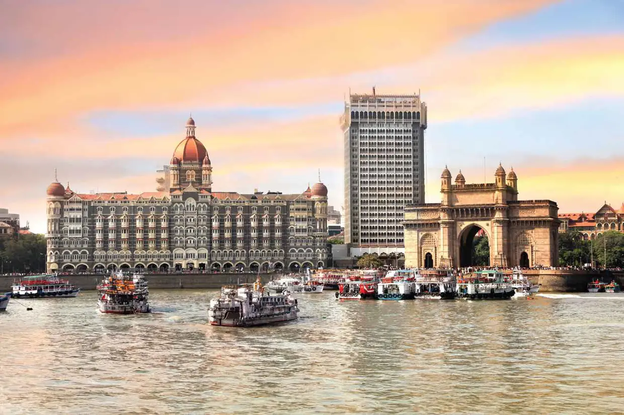 South Mumbai heritage — Gateway of India and the Taj Mahal Palace